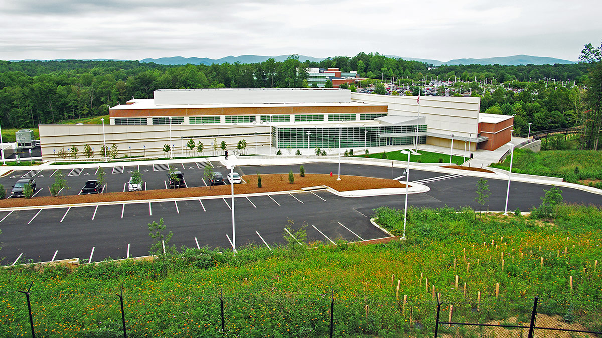 Joint Use Intelligence Analysis Facility